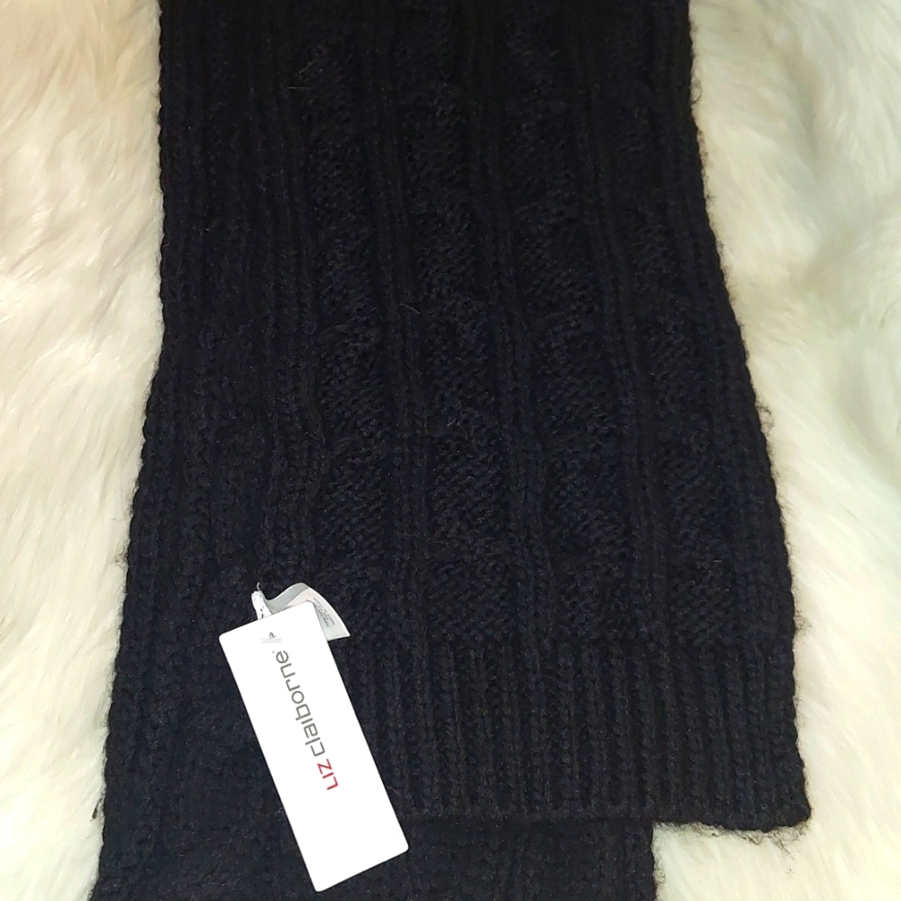Liz Claiborne Knit Scarf